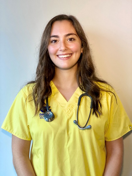 Photo of Carly Shaken, a undergraduate nursing student at Drexel University.